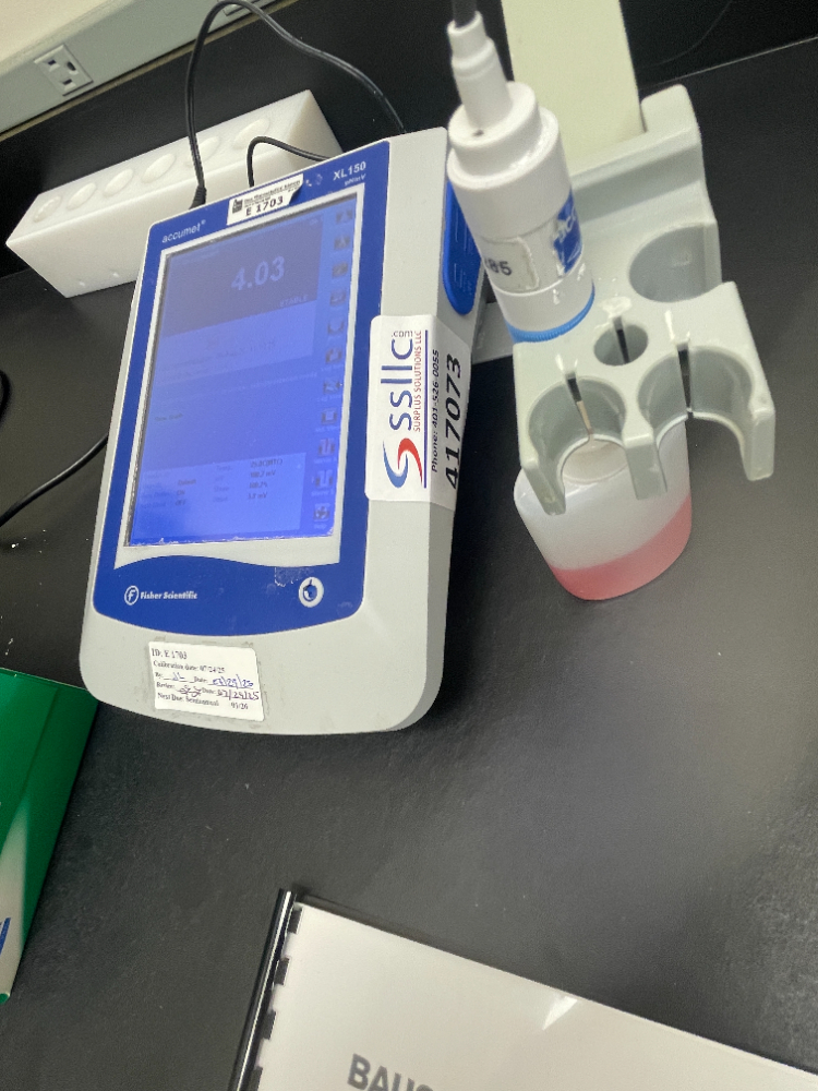 Image of Fisher Scientific Accumet XL150 pH Meter with Electrode and Stand